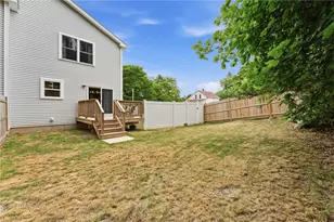 55 South St, West Warwick, RI 02893 - Photo 7