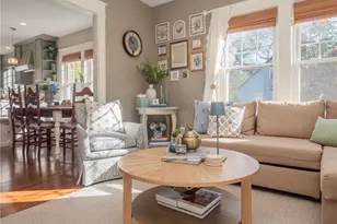 26 Vernon Ave, Newport, RI 02840 - Photo 7