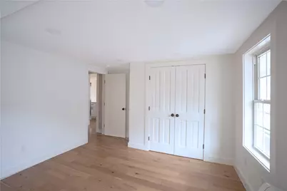 57 Callender Avenue, Newport, RI 02840 - Photo 5