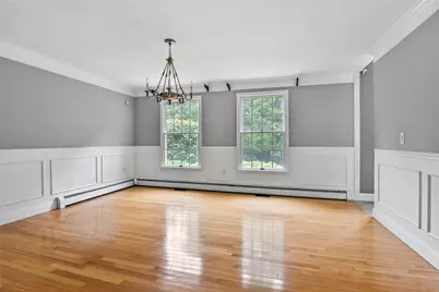 2360 Middle Road, East Greenwich, RI 02818 - Photo 17
