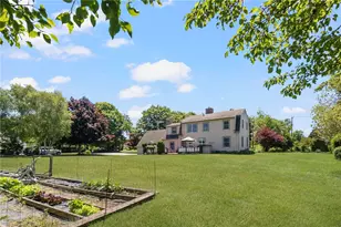 227 Prospect Ave, Middletown, RI 02842 - Photo 39