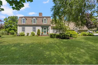 227 Prospect Avenue, Middletown, RI 02842 - Photo 1