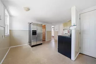 87 Manton St, Pawtucket, RI 02861 - Photo 15