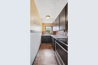 87 Manton Street, Pawtucket, RI 02861 - Photo 5