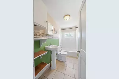 87 Manton Street, Pawtucket, RI 02861 - Photo 9