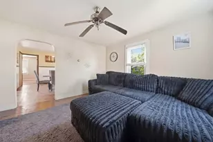 87 Manton St, Pawtucket, RI 02861 - Photo 11