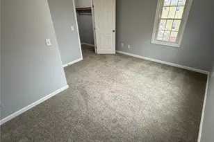 10 Saratoga Ave, Pawtucket, RI 02861 - Photo 15