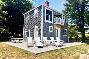 907 Coast Guard Rd, Block Island, RI 02807 - Photo 1