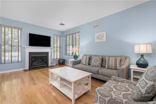 20 Rimwood Dr, Smithfield, RI 02917 - Photo 9