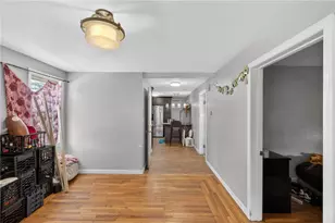 289 Legion Way, Cranston, RI 02910 - Photo 25