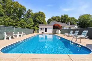 203 Tara Ln, Woonsocket, RI 02895 - Photo 39