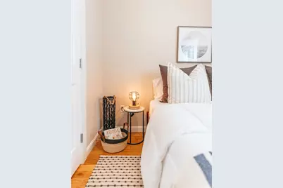 28 Dixon Street, Newport, RI 02840 - Photo 33