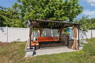 11 Sidney St, West Warwick, RI 02893 - Photo 23