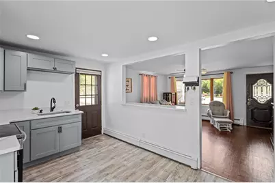 11 Sidney Street, West Warwick, RI 02893 - Photo 5