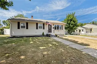11 Sidney St, West Warwick, RI 02893 - Photo 25