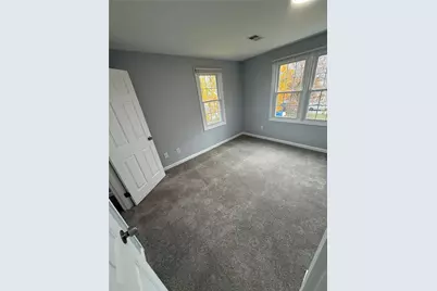 10 Saratoga Avenue, Pawtucket, RI 02861 - Photo 13