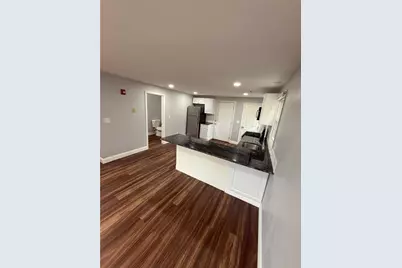 10 Saratoga Avenue, Pawtucket, RI 02861 - Photo 7