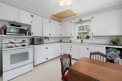 320 Railroad Avenue, North Kingstown, RI 02877 - Photo 7
