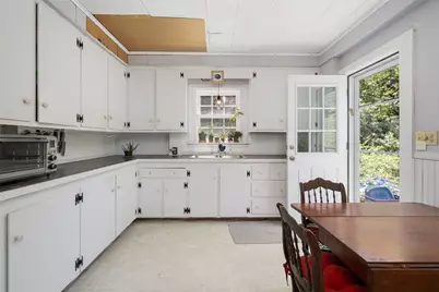 320 Railroad Avenue, North Kingstown, RI 02877 - Photo 5