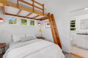 47 Longfellow Rd, Jamestown, RI 02835 - Photo 35