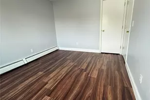 9 Melton St, Pawtucket, RI 02860 - Photo 25