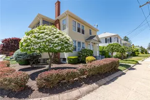 294 Smithfield Ave, Pawtucket, RI 02860 - Photo 3