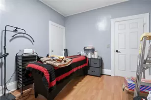 156 Bridgham St, Providence, RI 02909 - Photo 17