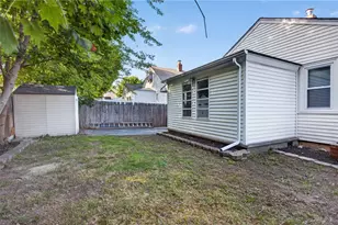 13 Delmont St, Johnston, RI 02919 - Photo 35