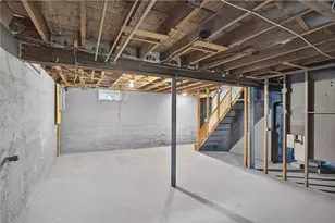 13 Delmont St, Johnston, RI 02919 - Photo 27