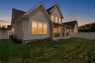 8 Lookout Ln, Portsmouth, RI 02871 - Photo 43