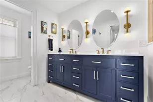 8 Lookout Ln, Portsmouth, RI 02871 - Photo 21