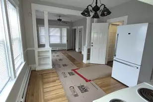 11 Seymour Ave, Cranston, RI 02910 - Photo 7