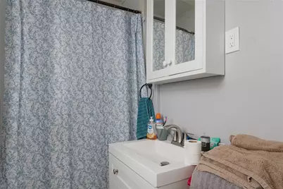 339 Waterman Avenue, East Providence, RI 02914 - Photo 27