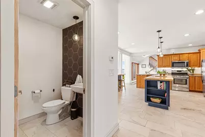 10 Blanding Avenue, Barrington, RI 02806 - Photo 15