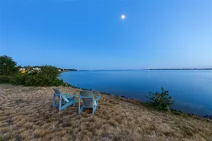 10 Blanding Ave, Barrington, RI 02806 - Photo 3
