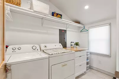 10 Blanding Avenue, Barrington, RI 02806 - Photo 17
