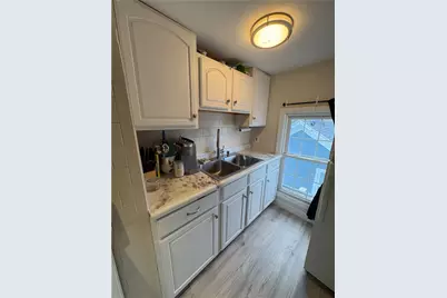 8 Bridge Street #3, Newport, RI 02840 - Photo 9