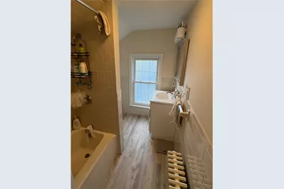 8 Bridge Street #3, Newport, RI 02840 - Photo 11