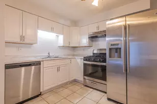10 Josephine St, North Providence, RI 02904 - Photo 3