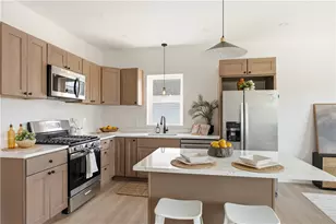 39 Douglas Ave, Providence, RI 02908 - Photo 21