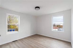 39 Douglas Ave, Providence, RI 02908 - Photo 11