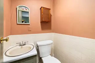 11 Coombs St, East Providence, RI 02916 - Photo 19