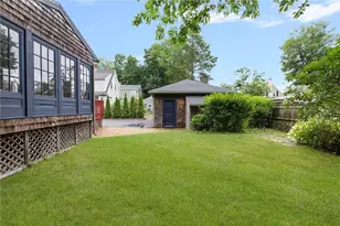 11 Coombs St, East Providence, RI 02916 - Photo 41