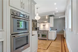 32 Lorraine St, Barrington, RI 02806 - Photo 23