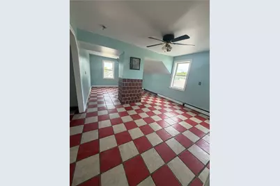 718 Mineral Spring Avenue, Pawtucket, RI 02860 - Photo 5
