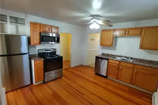 1564 Main St, West Warwick, RI 02893 - Photo 17