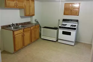 1564 Main St, West Warwick, RI 02893 - Photo 35