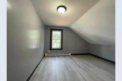 2 Young Avenue, Providence, RI 02908 - Photo 7