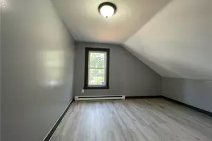 2 Young Ave, Providence, RI 02908 - Photo 7