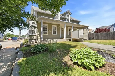 35 Woodlawn Avenue, Pawtucket, RI 02860 - Photo 1